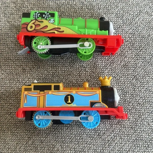 Thomas & Friends Colorful Train Duo - Picture 4 of 6